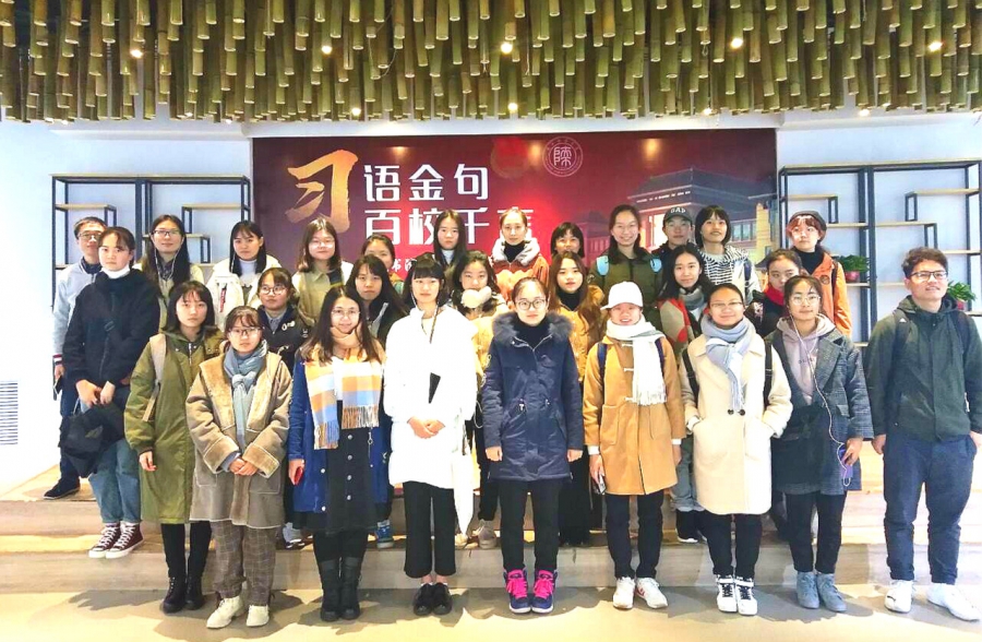 B5D9A49607B48C6AD0238973E9035F38_meitu_5.jpg B5D9A49607B48C6AD0238973E9035F38_meitu_5.jpg